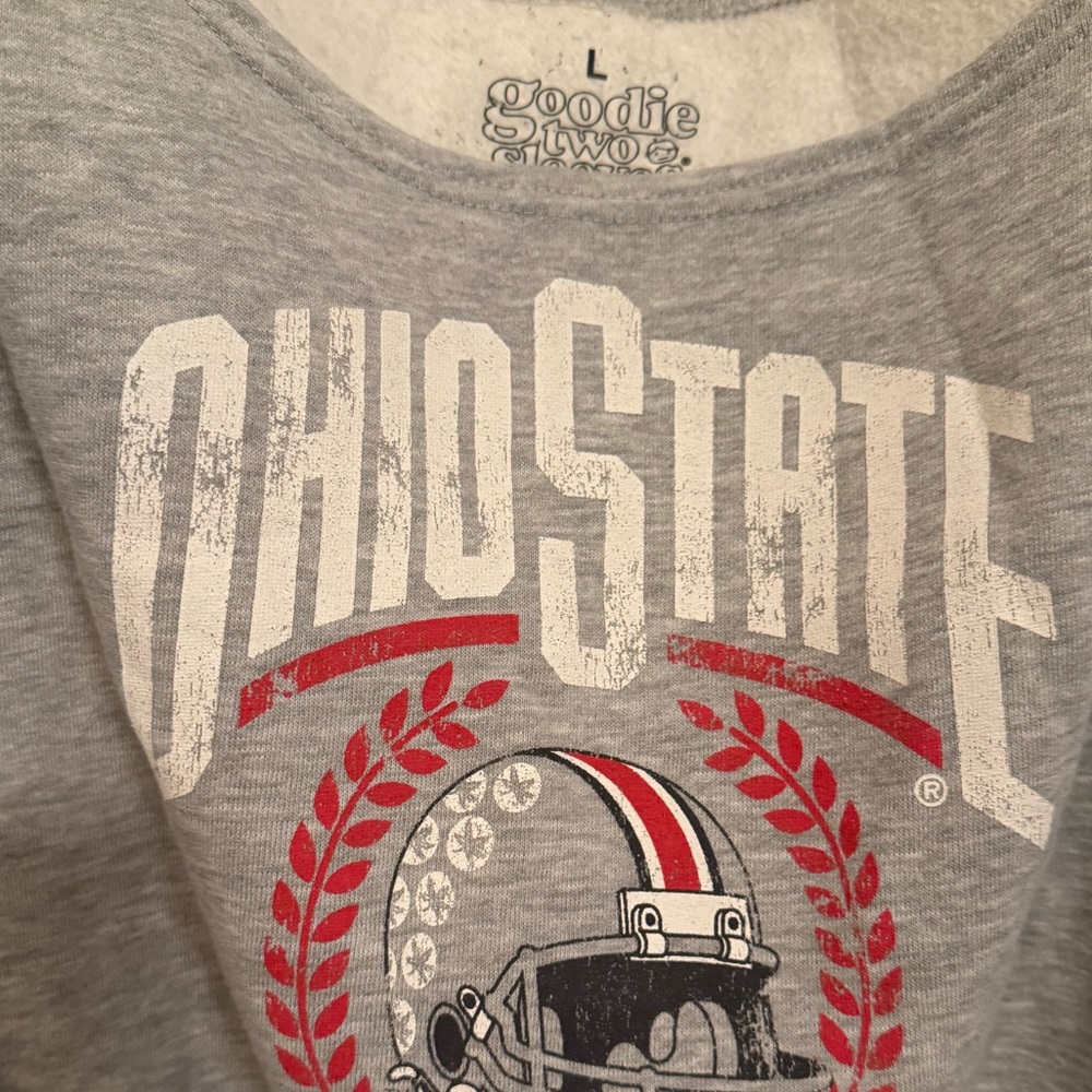 Aeropostale Gray Ohio State Buckeyes Cropped Off the Shoulder Sweatshirt - Picture 5 of 6